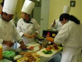 El sector servicios cayó un 10,6% en 2008, según CC OO