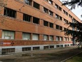 Desalojados los estudiantes que ocupaban la Facultad de Físicas de la Complutense