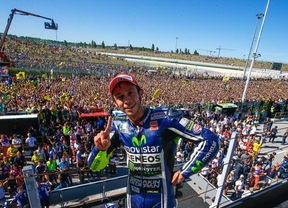 GP de San Marino, Rossi toca el cielo en casa