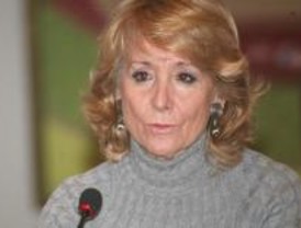 Esperanza Aguirre rechaza 'todo tipo de redadas a los inmigrantes'
