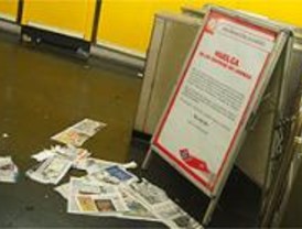 Organizaciones de consumidores piden soluciones a la huega de limpieza del metro