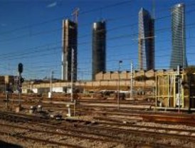 IU pide que la mitad de las viviendas de la operación Chamartín sean protegidas
