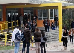 Educación rebajará a seis meses la estancia de los Erasmus