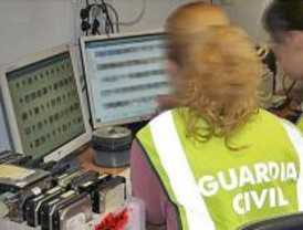 La denuncia de un madrileño ocasiona la detención de tres personas por pornografía infantil