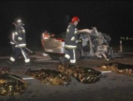 Cinco muertos en un choque entre tres vehículos en Palencia