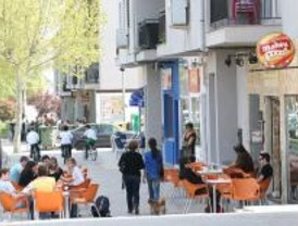 Mercadillo solidario de libros en Villanueva de la Cañada