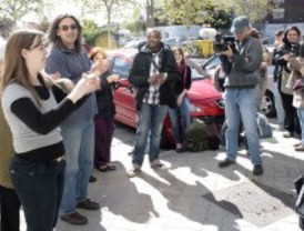 Alegría en Pueblo Nuevo tras la suspensión de un desahucio