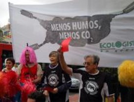 Tarjeta roja a los coches más contaminantes