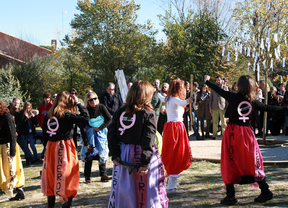 Las Rozas homenajea a las víctimas de violencia machista