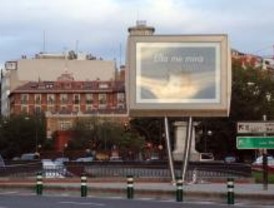 El PSOE exige retirar 'chirimbolos' de los polideportivos