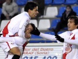 El Rayo colidera la Liga Adelante y el Alcorcón sigue lejos del descenso