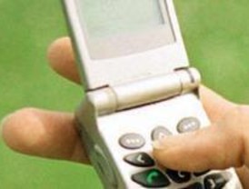 Botiquín y móvil cargados para salir de viaje