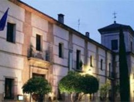 La imagen del Parador de Alcalá de Henares ilustra los décimos de Lotería