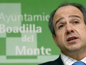 El juez considera legal la incautación del pen drive de Panero y mantiene una fianza de 1,8 millones