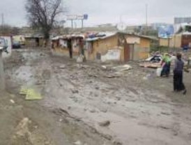 Vecinos de la Cañada piden a Gallardón que se deje de 'excusas' para no reunirse con ellos
