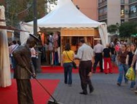 Mercado Gastronómico Urbano en la plaza de Jacinto Benavente