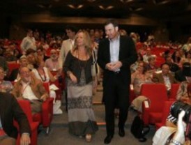 Jiménez y Gómez protagonizan sus actos más multitudinarios en Leganés y Alcorcón