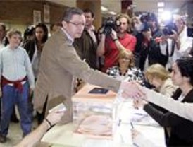 Los candidatos madrileños acudieron pronto a las urnas