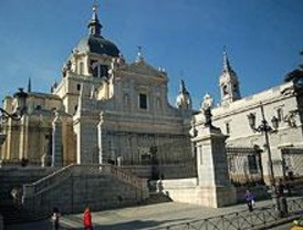 La Almudena acogerá diversos actos litúrgicos presididos por Rouco Varela