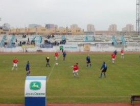 Los veteranos de la Agrupación Deportiva Parla, ganadores del II Partido solidario Villa de Parla