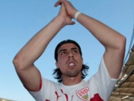 Khedira pasa el reconocimiento médico en el Real Madrid