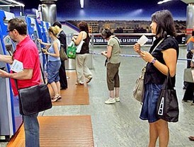 Paso adelante para acabar con la huelga de Metro