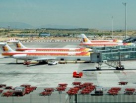 Aena pide prórroga para mejorar la licitación de Barajas