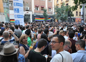AVChueca protesta por el escenario del Orgullo Gay