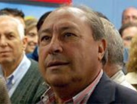 Caballero considera 'penoso' que Simancas declare que se marchó 'antes de perder'