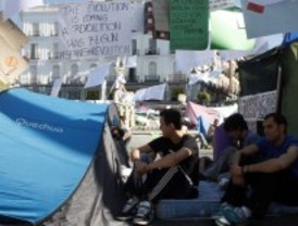 Acampada frente al Congreso en pijama