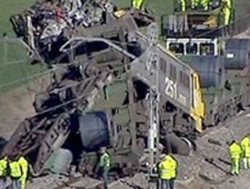 El choque de dos mercancías en Ávila afecta a 24 trenes con origen y destino en Madrid