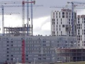 Cae la venta de viviendas en Madrid pero por debajo del descenso nacional