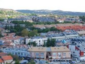 El PSOE de Torrelodones promueve un recurso contra la tasa de entrada a garaje