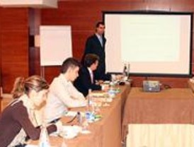 Los vecinos piden que se cedan terrenos de la operación Campamento