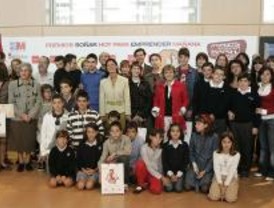 Más de 500 alumnos madrileños aprenden a emprender