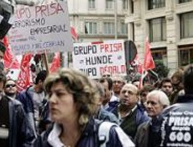 Centenares de trabajadores del grupo Dédalo se manifestaron contra sus despidos
