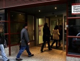 PSOE, UGT, ATA y CCOO piden medidas urgentes contra el paro