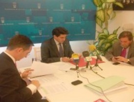 El Ayuntamiento anuncia la 'congelación' de impuestos las familias y a las empresas