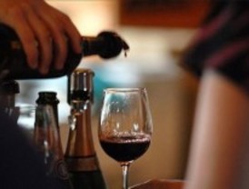 Los catadores de vinos aprenden a hablar inglés