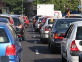 Jueves con complicaciones en el tráfico