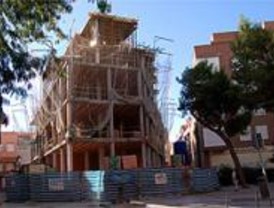 El número de licencias de construcción baja un 25% en Madrid capital hasta agosto