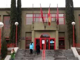 16 horas mensuales de ayuda a domicilio en Moratalaz, 24 en Salamanca