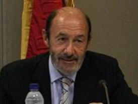 Rubalcaba: 'Algunos correligionarios' de Rajoy no confían en que gane