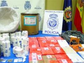Detenidas siete personas en un fin de semana por tráfico de drogas en Barajas