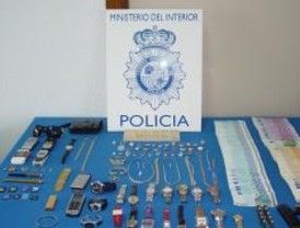 Detenidos dos chilenos acusados de asaltar joyerías