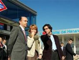 Aguirre inaugura la estación de metro del Hospital del Henares