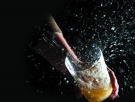 Conferencia sobre la sidra asturiana en la Universidad Camilo José Cela