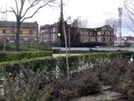 El barrio de Los Rosales, en Villaverde, quiere 'podar sus espinas'