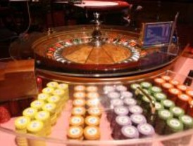 Aranjuez se divide entre su Palacio Real y el Casino