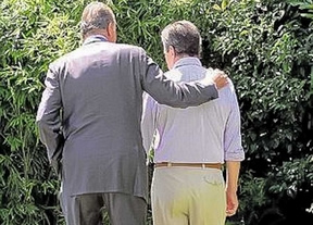 El Rey, con "dolor grande", destaca la "lealtad" de Suárez